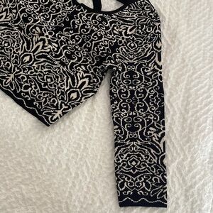 Cropped Top Black and Ivory Patterned